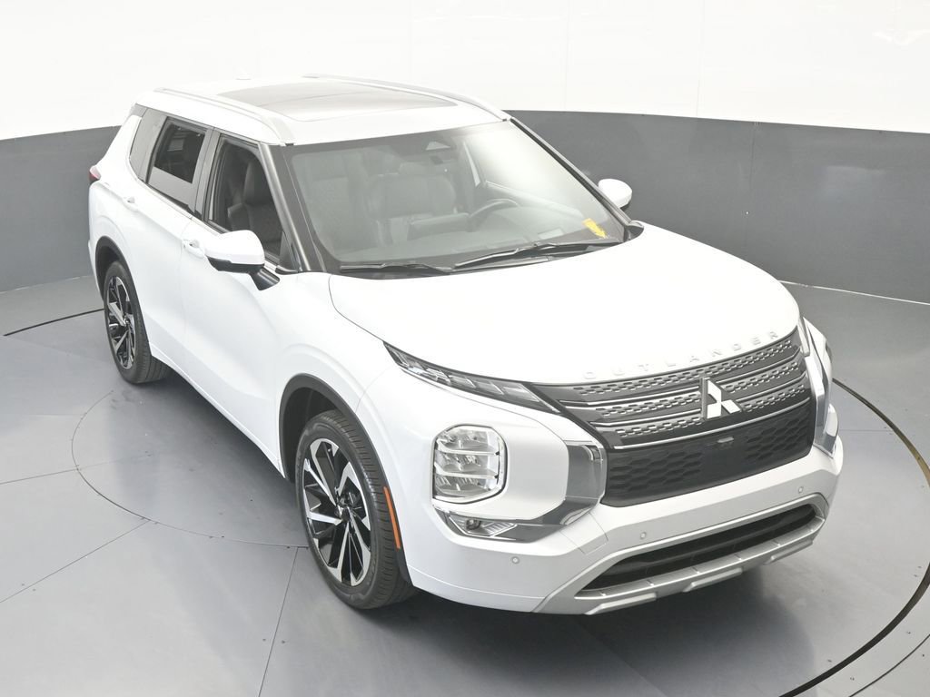 Used 2022 Mitsubishi Outlander SEL image 66