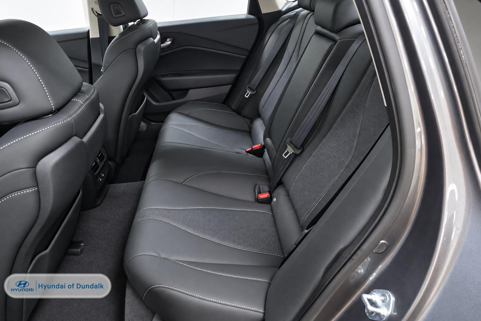 Used 2025 Acura TLX w/ Technology Package FWD image 13