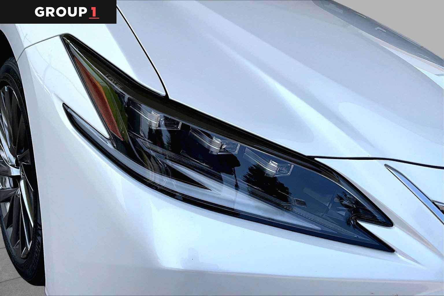 Certified 2024 Lexus ES 300h Ultra Luxury w/ Accessory Package (Z2) FWD image 25