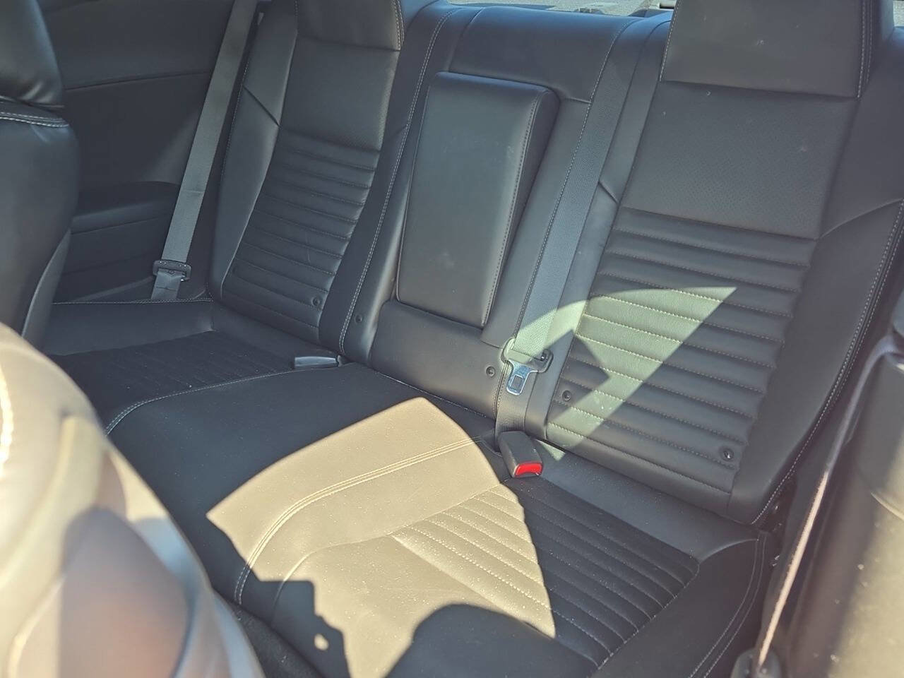 Used 2012 Dodge Challenger SXT Plus image 14