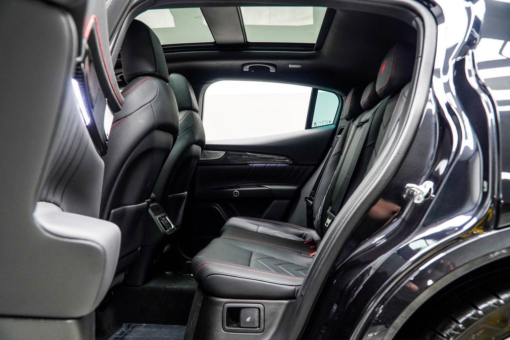 Used 2024 Maserati Grecale Trofeo image 53