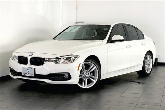 Used 2017 BMW 320i Sedan