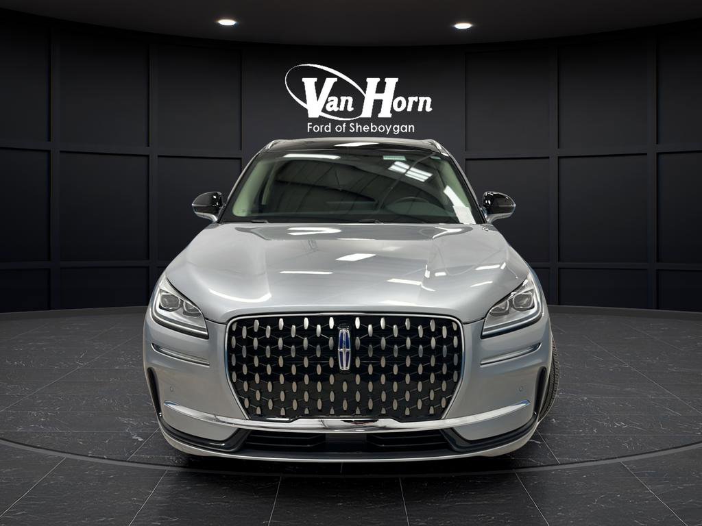 Used 2024 Lincoln Corsair Grand Touring w/ Equipment Group 301A image 8