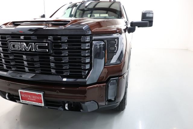 Used 2024 GMC Sierra 3500 Denali Ultimate AWD/4WD image 60