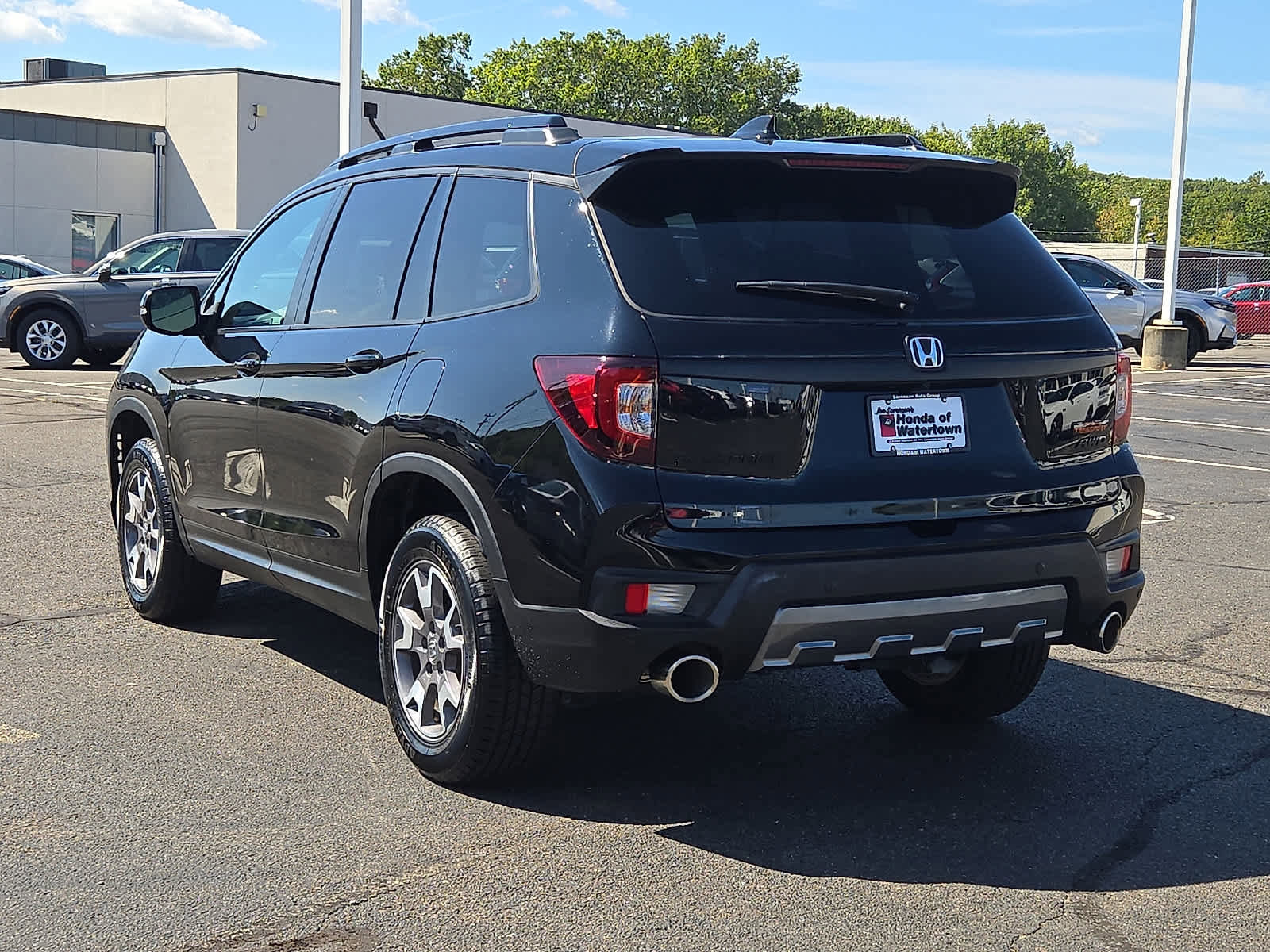 Certified 2022 Honda Passport TrailSport image 7