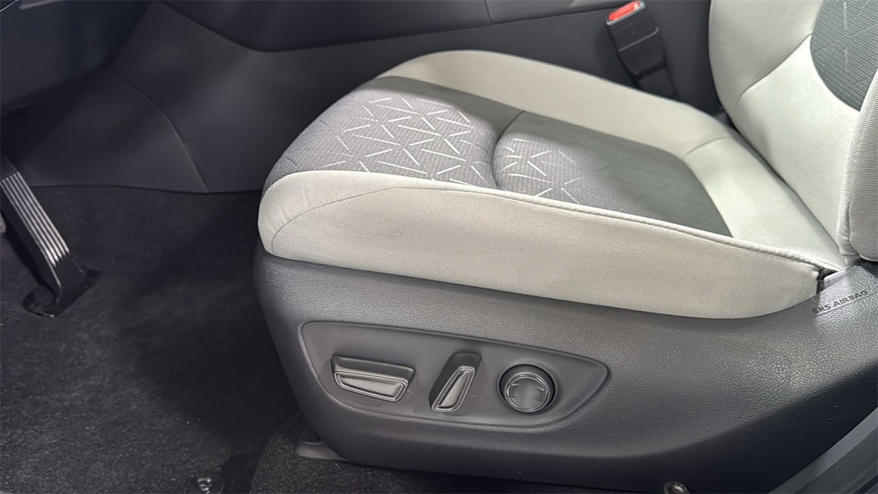 New 2025 Toyota RAV4 XLE image 14