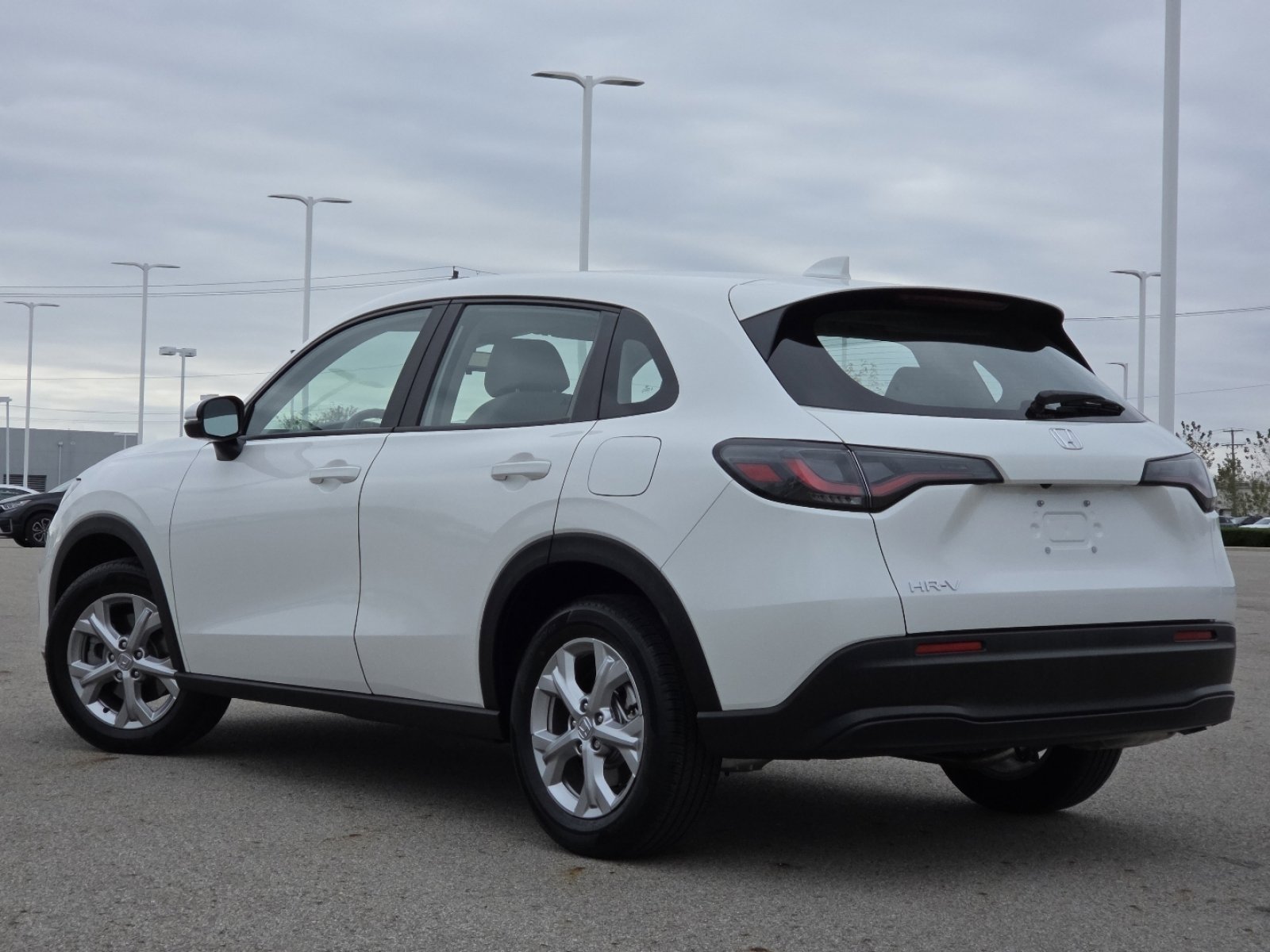 Used 2025 Honda HR-V LX image 15