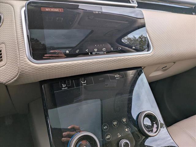Used 2018 Land Rover Range Rover Velar S image 12