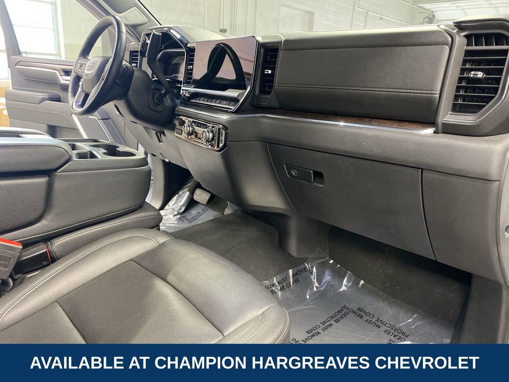 Used 2025 GMC Sierra 1500 SLT image 37