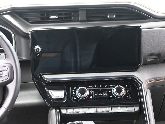 Used 2024 GMC Sierra 1500 AT4 w/ Technology Package image 26