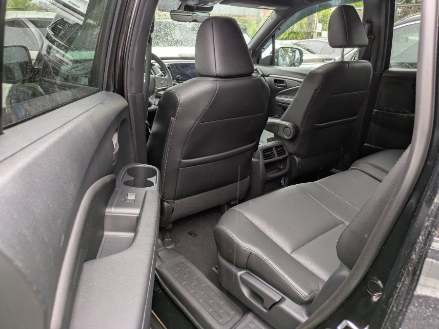 Used 2023 Honda Passport EX-L image 10
