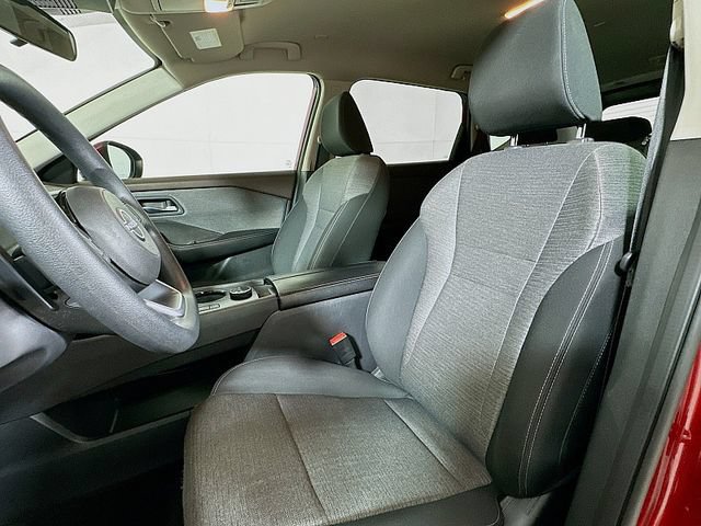 Used 2023 Nissan Rogue SV AWD/4WD image 11