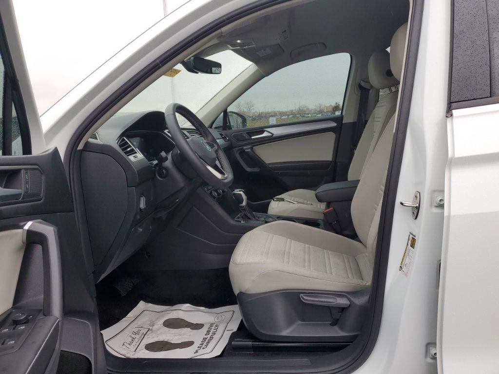 Used 2024 Volkswagen Tiguan S image 30