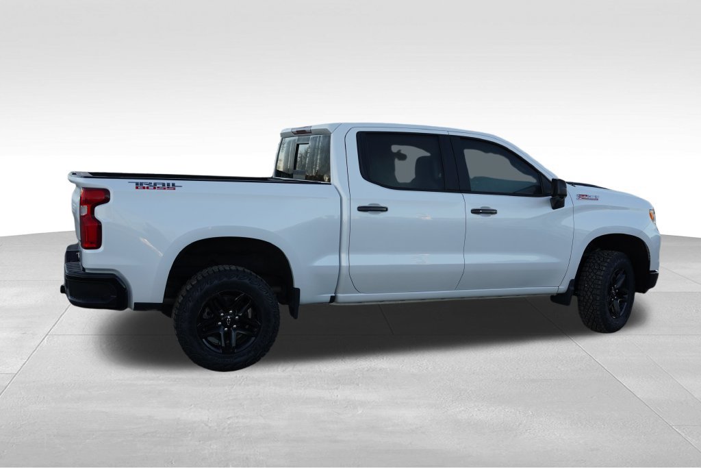 Certified 2024 Chevrolet Silverado 1500 LT Trail Boss w/ LT Trail Boss Premium Package AWD/4WD image 4