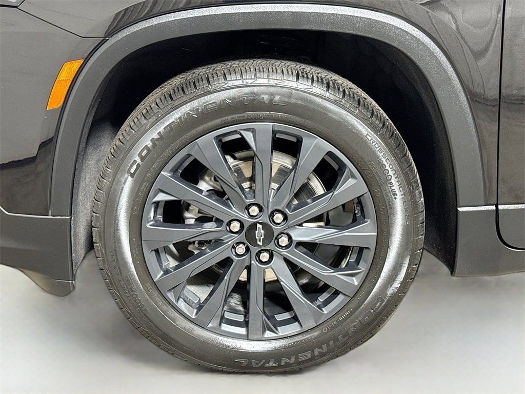 Used 2022 Chevrolet Traverse RS image 30