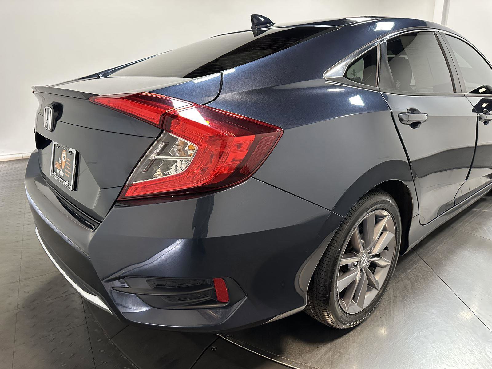 Used 2019 Honda Civic EX-L image 14