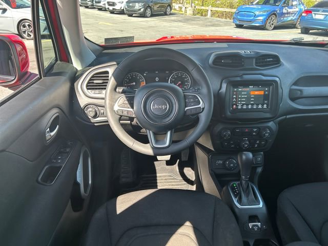 Used 2021 Jeep Renegade Latitude image 14