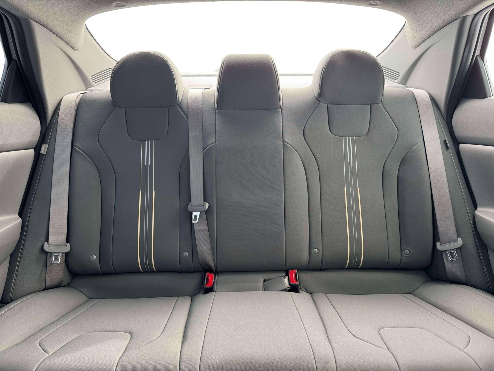 New 2026 Hyundai Elantra Blue image 16