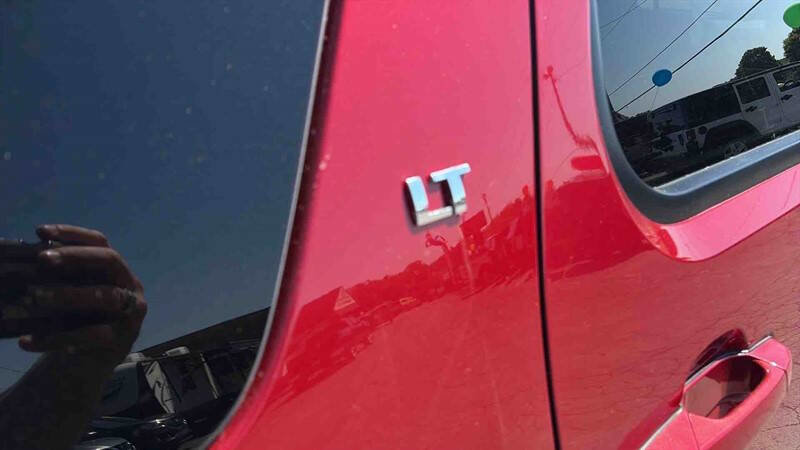 Used 2013 Chevrolet Tahoe LT image 11