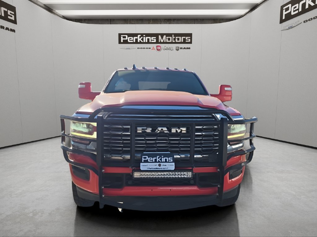 Used 2024 RAM 3500 Laramie AWD/4WD image 10