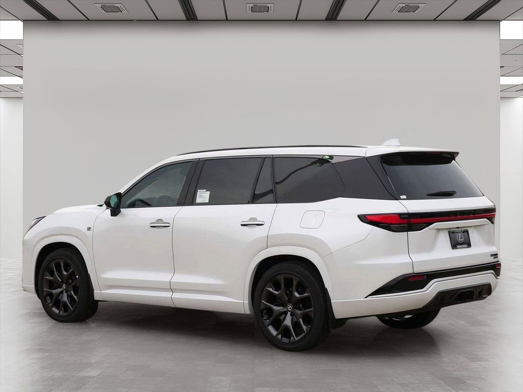 New 2026 Lexus TX 500h AWD image 4