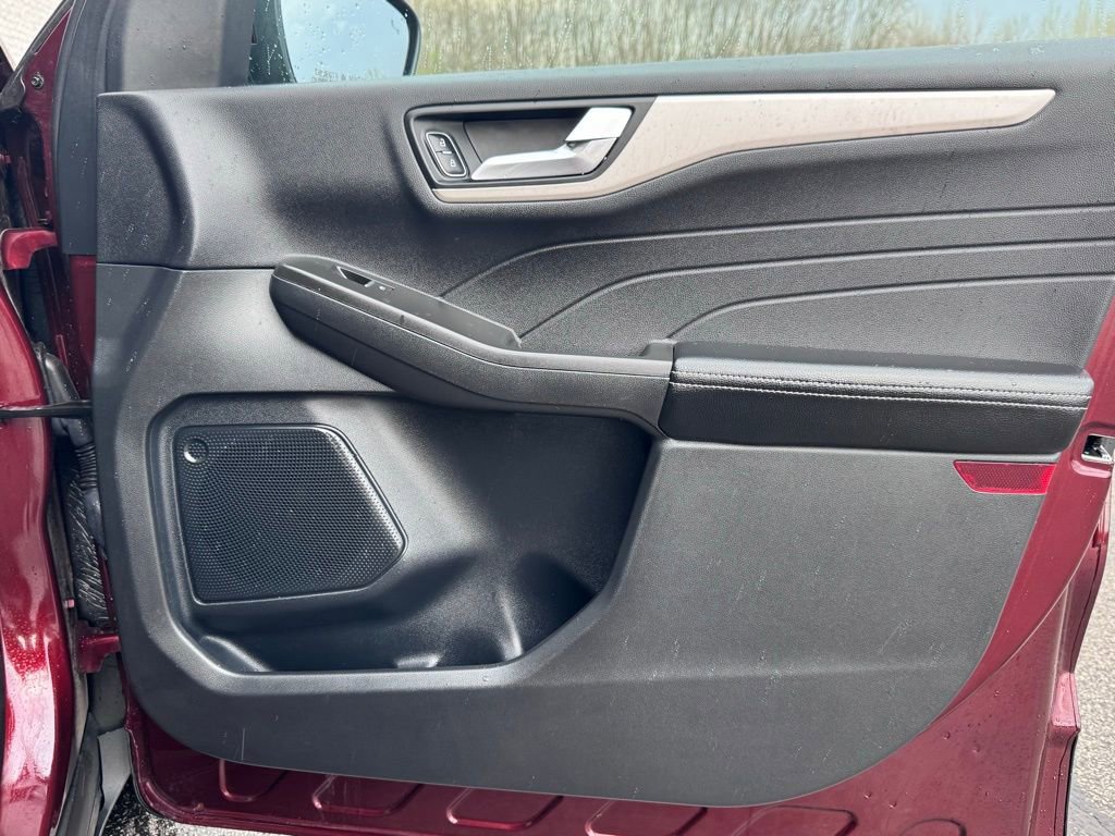 Certified 2021 Ford Escape SE AWD/4WD image 22