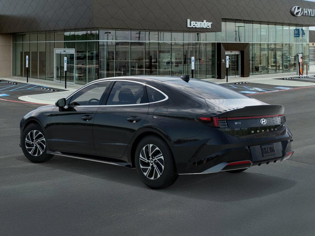 New 2026 Hyundai Sonata Blue FWD image 5
