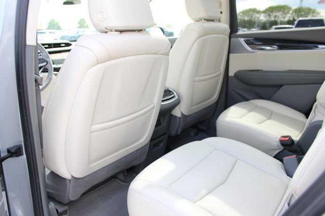 Certified 2025 Cadillac XT6 Premium Luxury AWD/4WD image 25