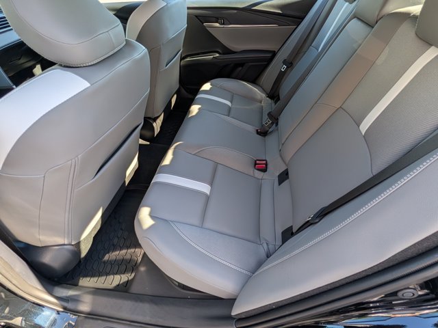 Used 2026 Toyota Camry SE FWD image 17