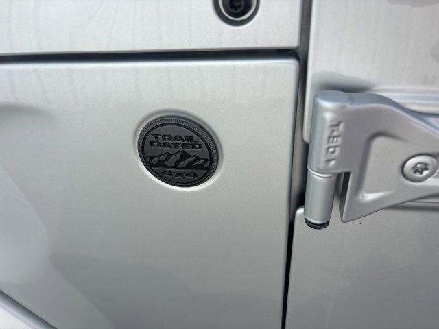 Used 2022 Jeep Gladiator Sport AWD/4WD image 44