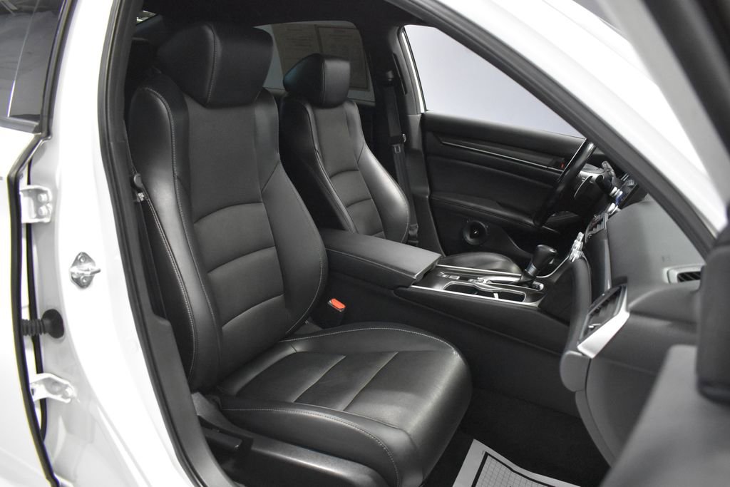 Used 2022 Honda Accord Sport image 14