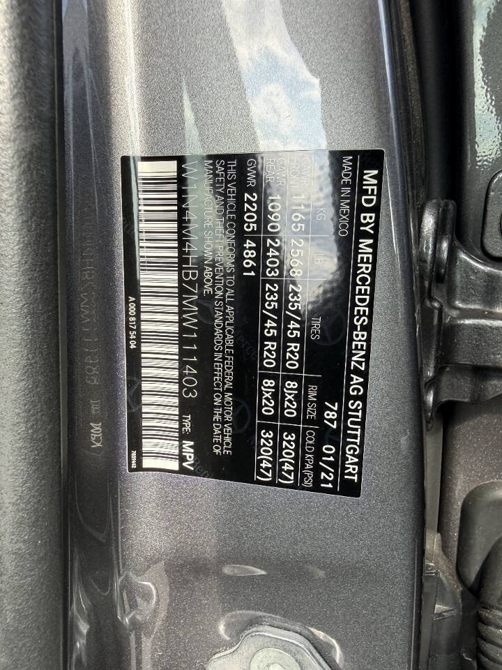 Used 2021 Mercedes-Benz GLB 250 4MATIC image 30