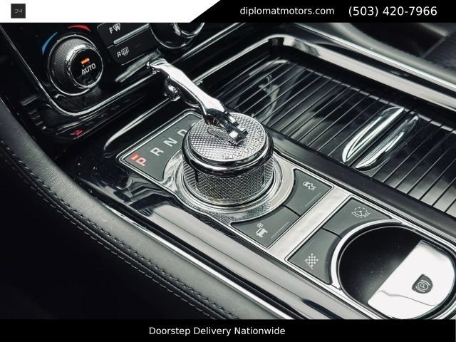 Used 2015 Jaguar XJ L Portfolio AWD/4WD image 43