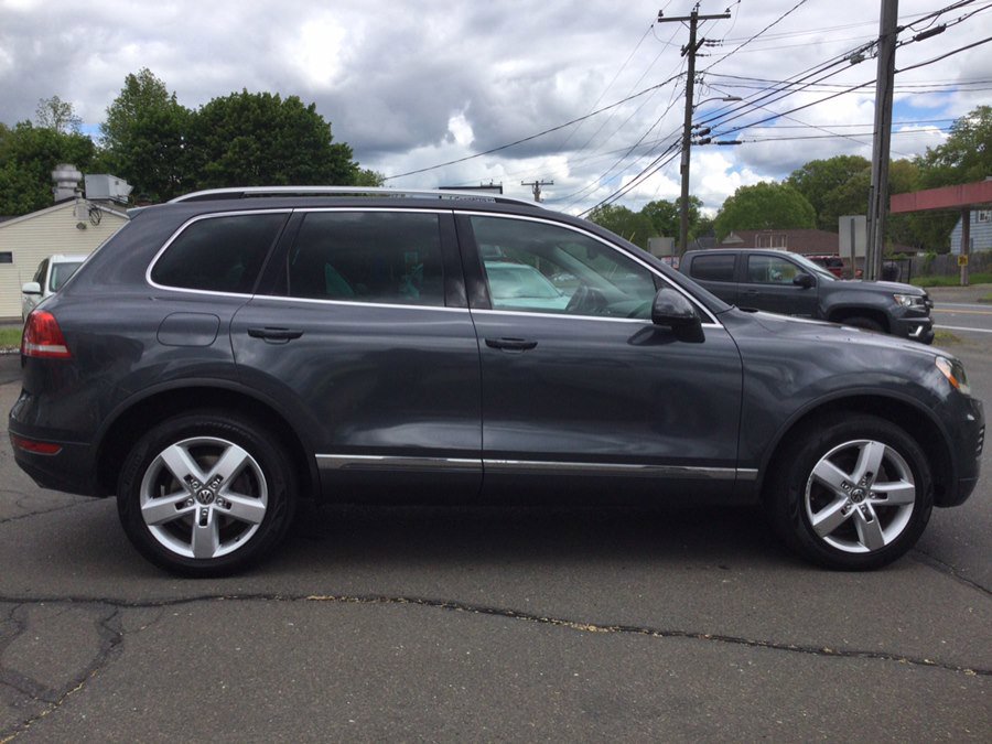 Used 2012 Volkswagen Touareg VR6 AWD/4WD image 7