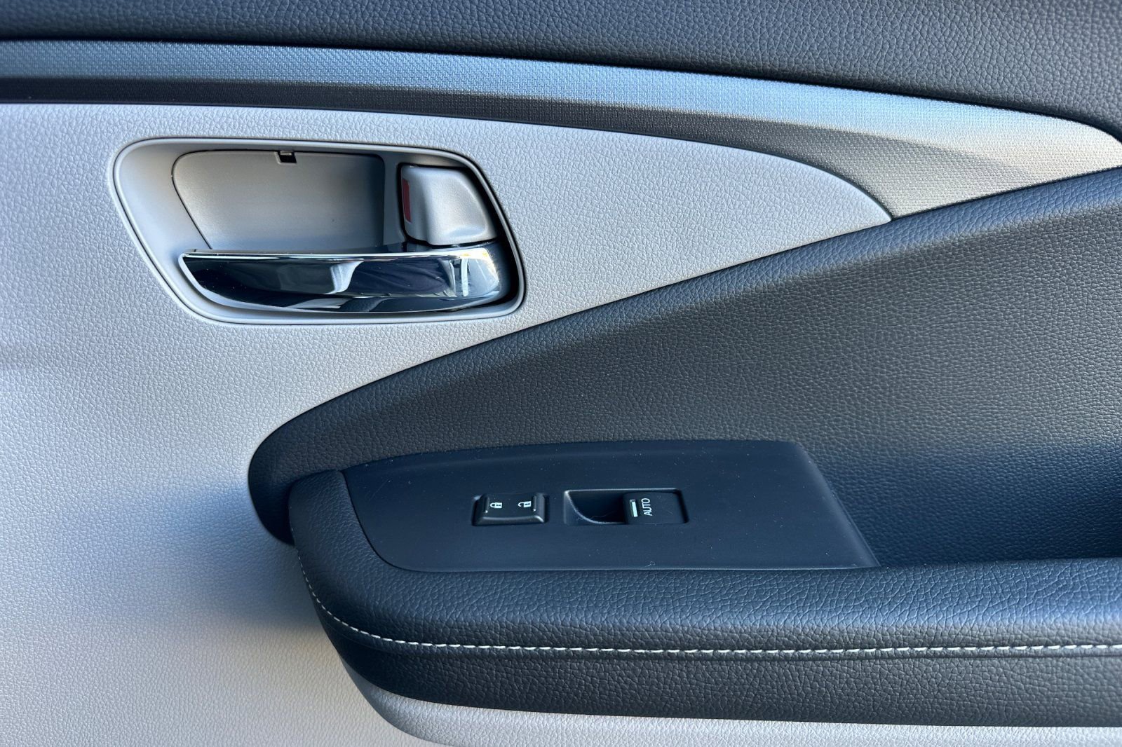 New 2026 Honda Ridgeline RTL image 25