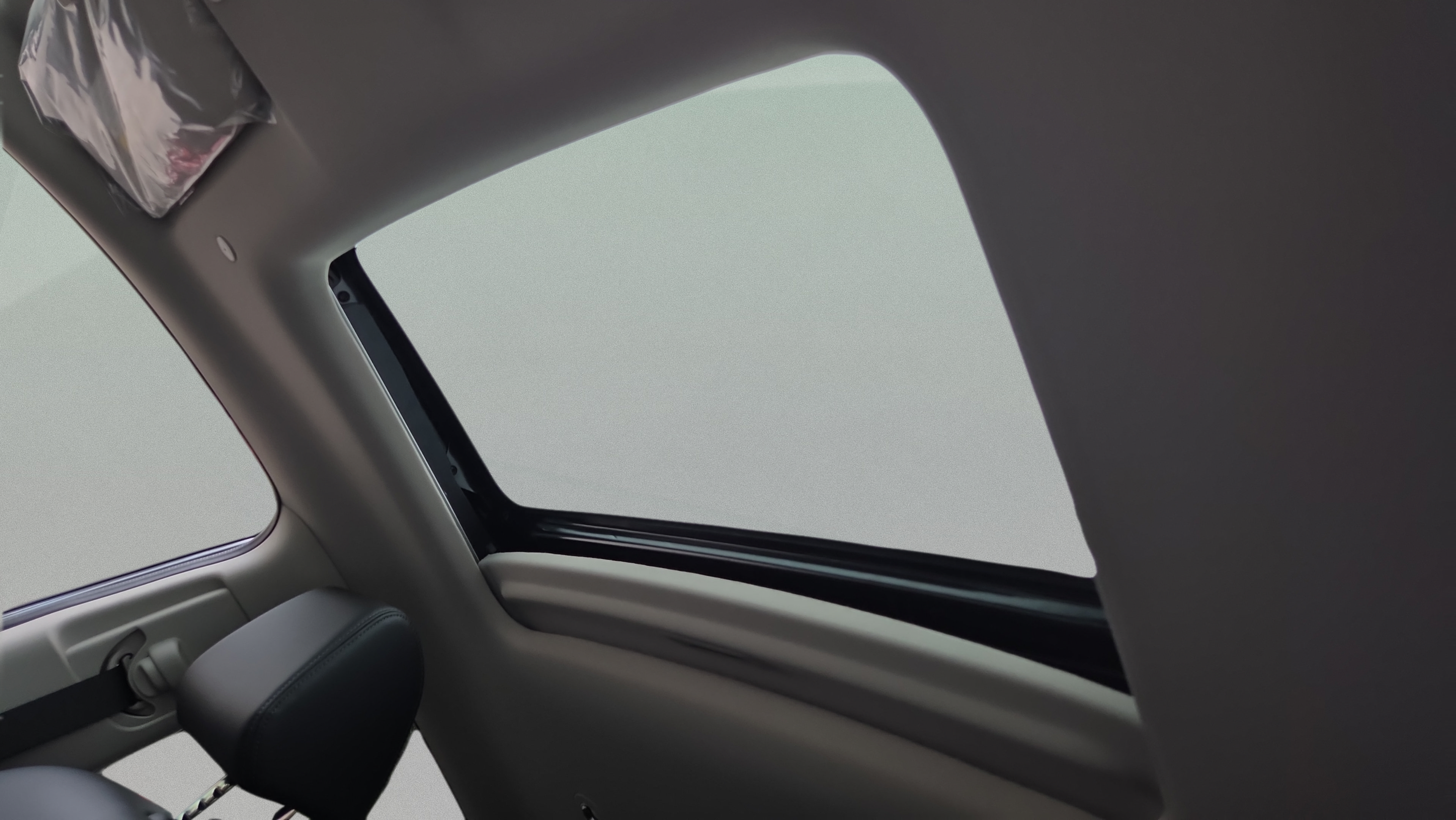 New 2027 Honda HR-V EX-L image 21