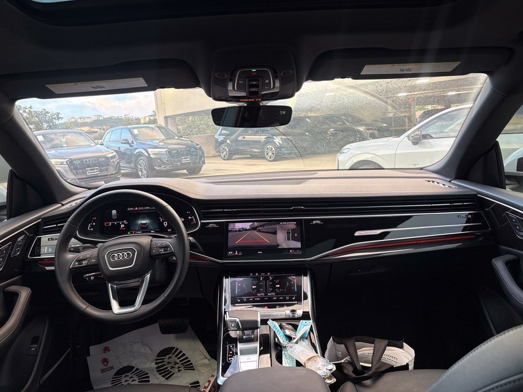 Used 2026 Audi Q8 Premium Plus AWD/4WD image 19