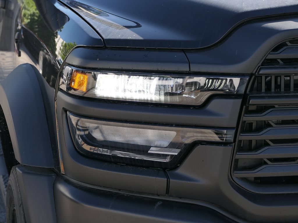 New 2026 RAM 5500 Tradesman AWD/4WD image 9