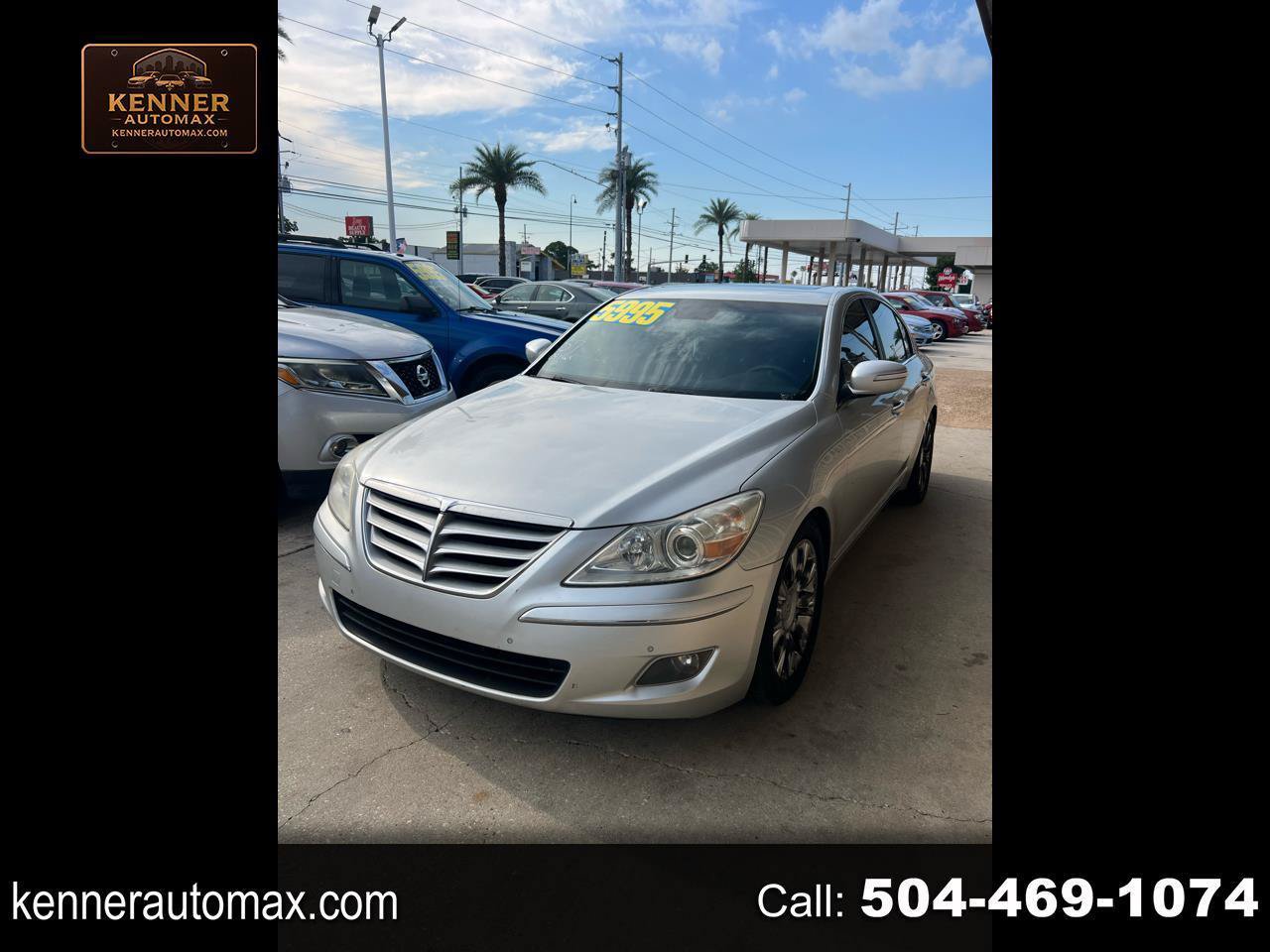 Used 2009 Hyundai Genesis 3.8 w/ Technology Pkg 4 RWD image 1