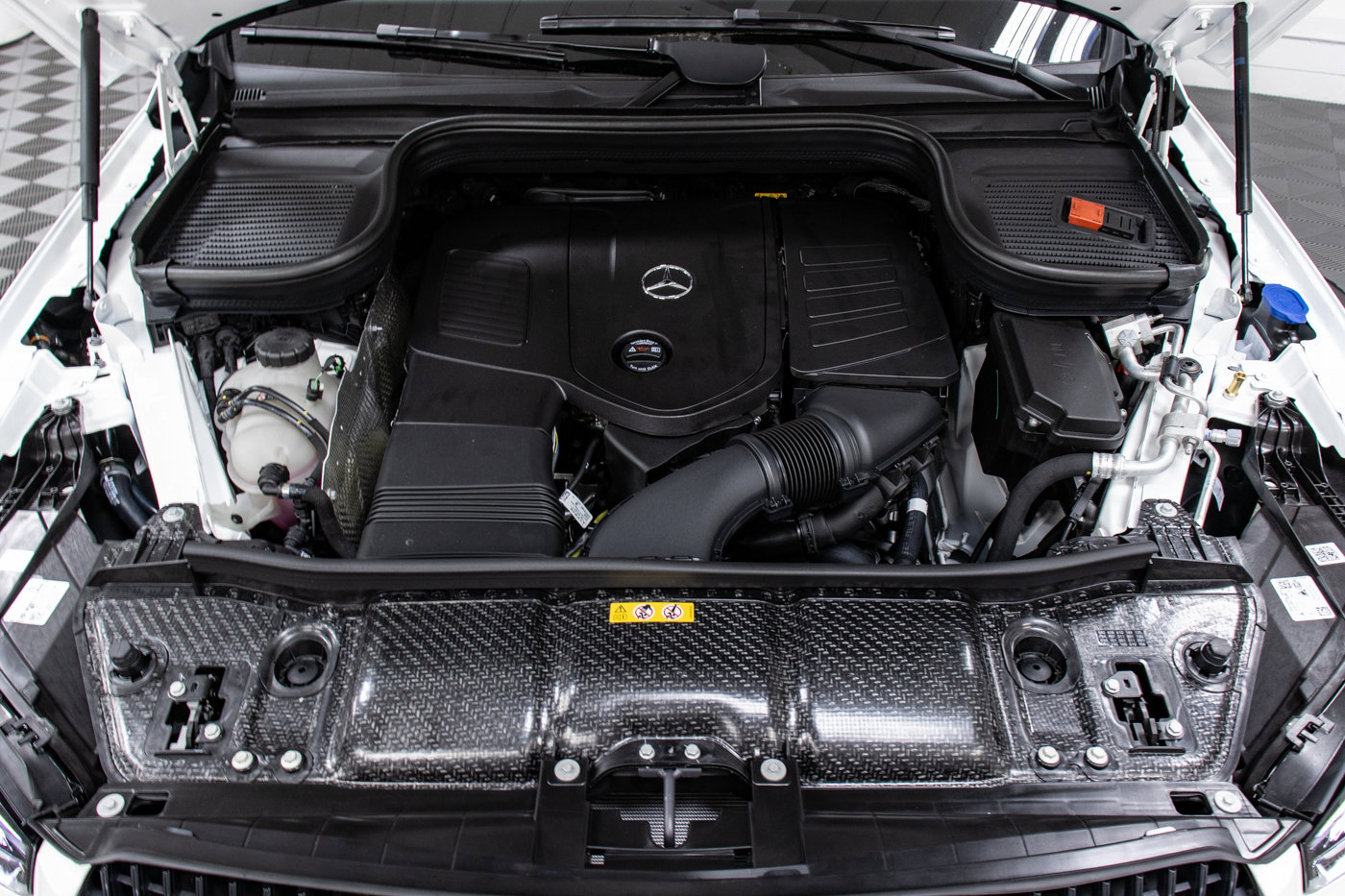 Used 2025 Mercedes-Benz GLE 350 4MATIC image 9