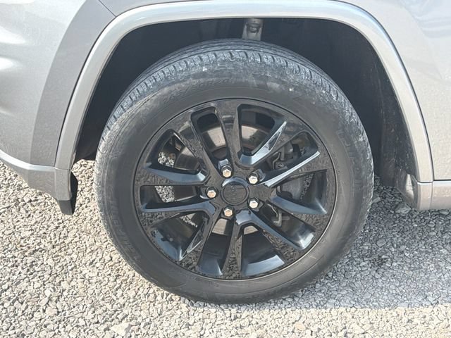 Used 2021 Jeep Grand Cherokee Laredo X AWD/4WD image 39