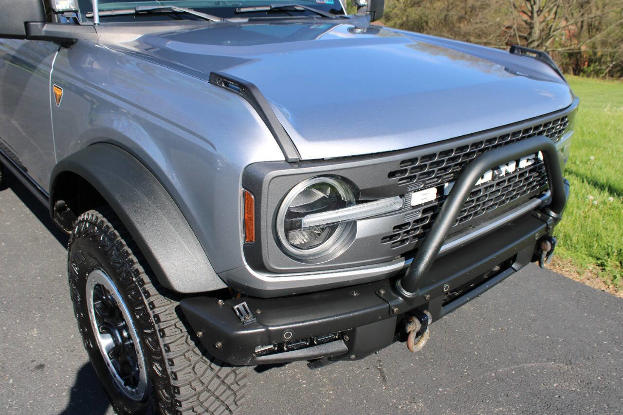 Used 2022 Ford Bronco Badlands image 4