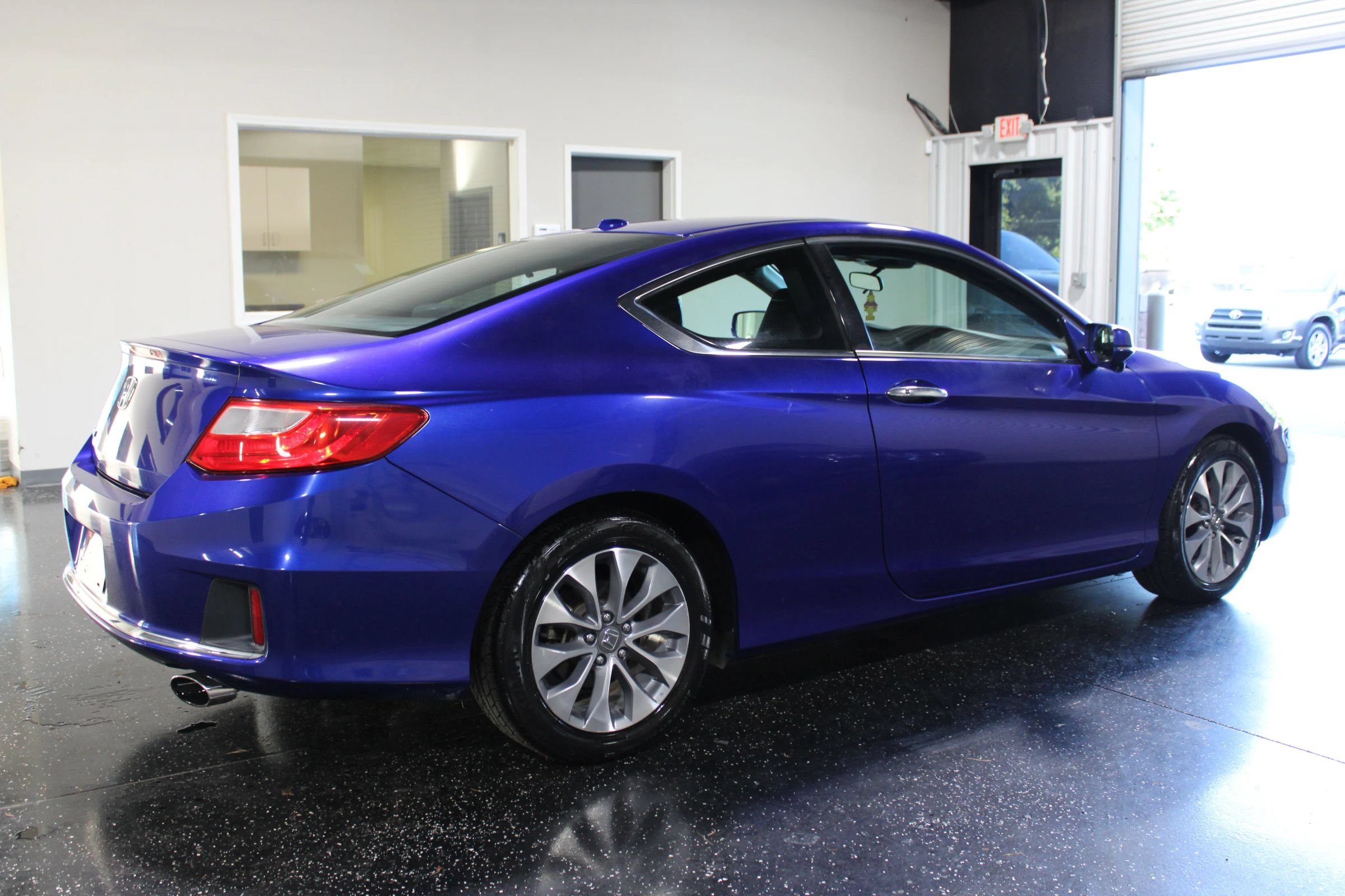 Used 2013 Honda Accord EX-L image 3
