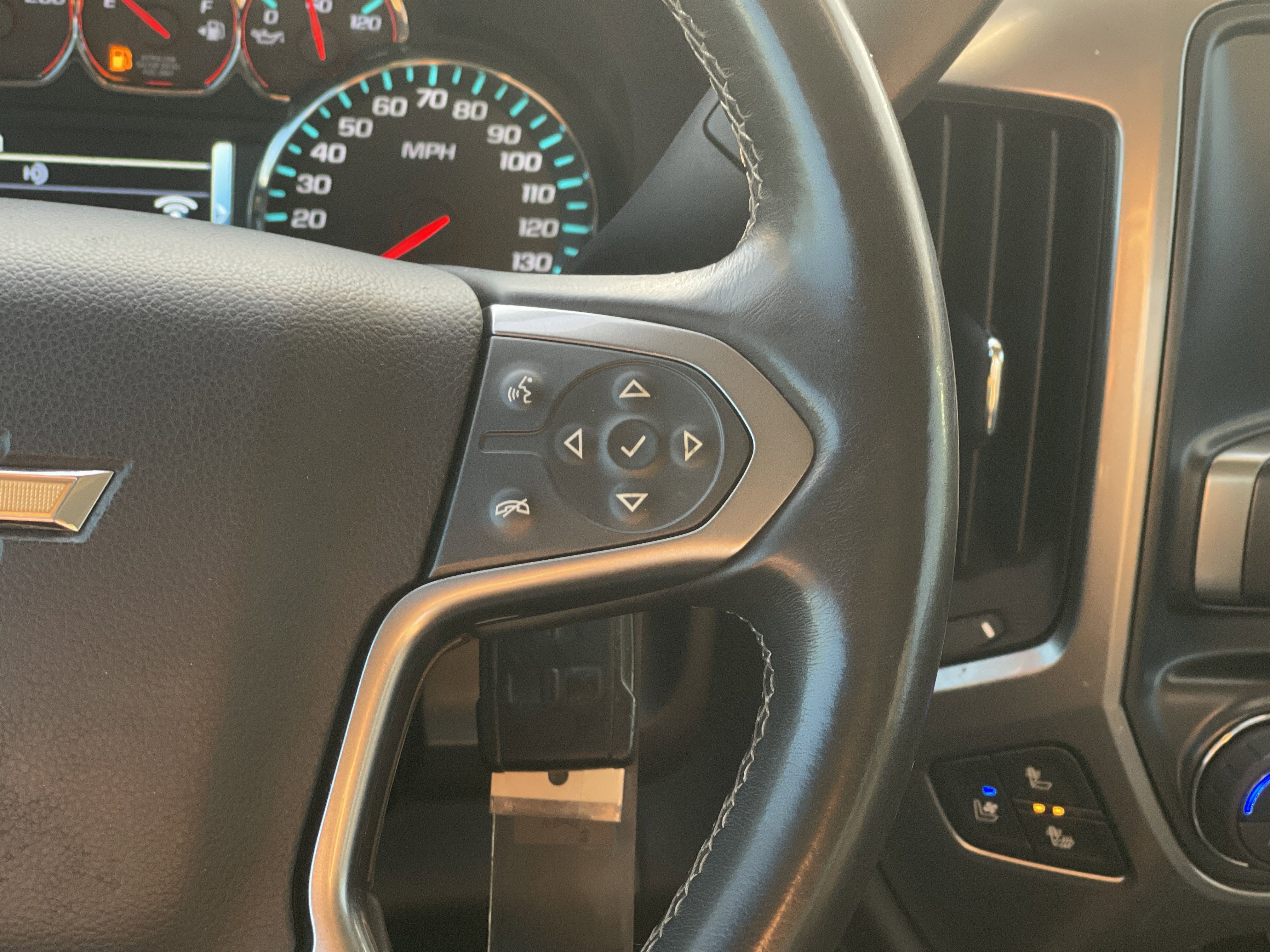 Used 2016 Chevrolet Silverado 3500 LTZ image 19