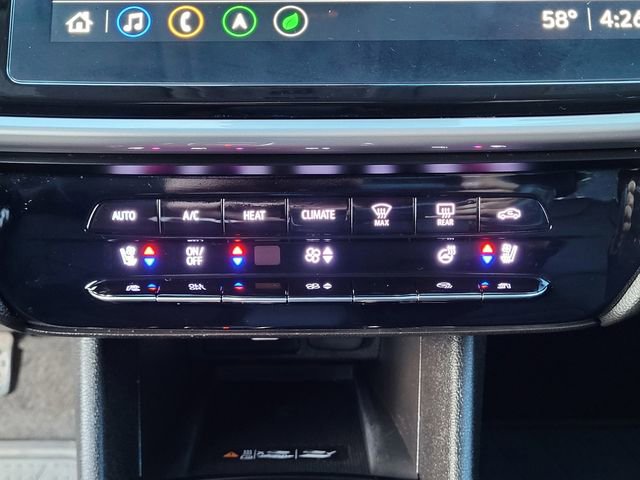 Used 2023 Chevrolet Bolt EUV Premier w/ Sun & Sound Package image 21