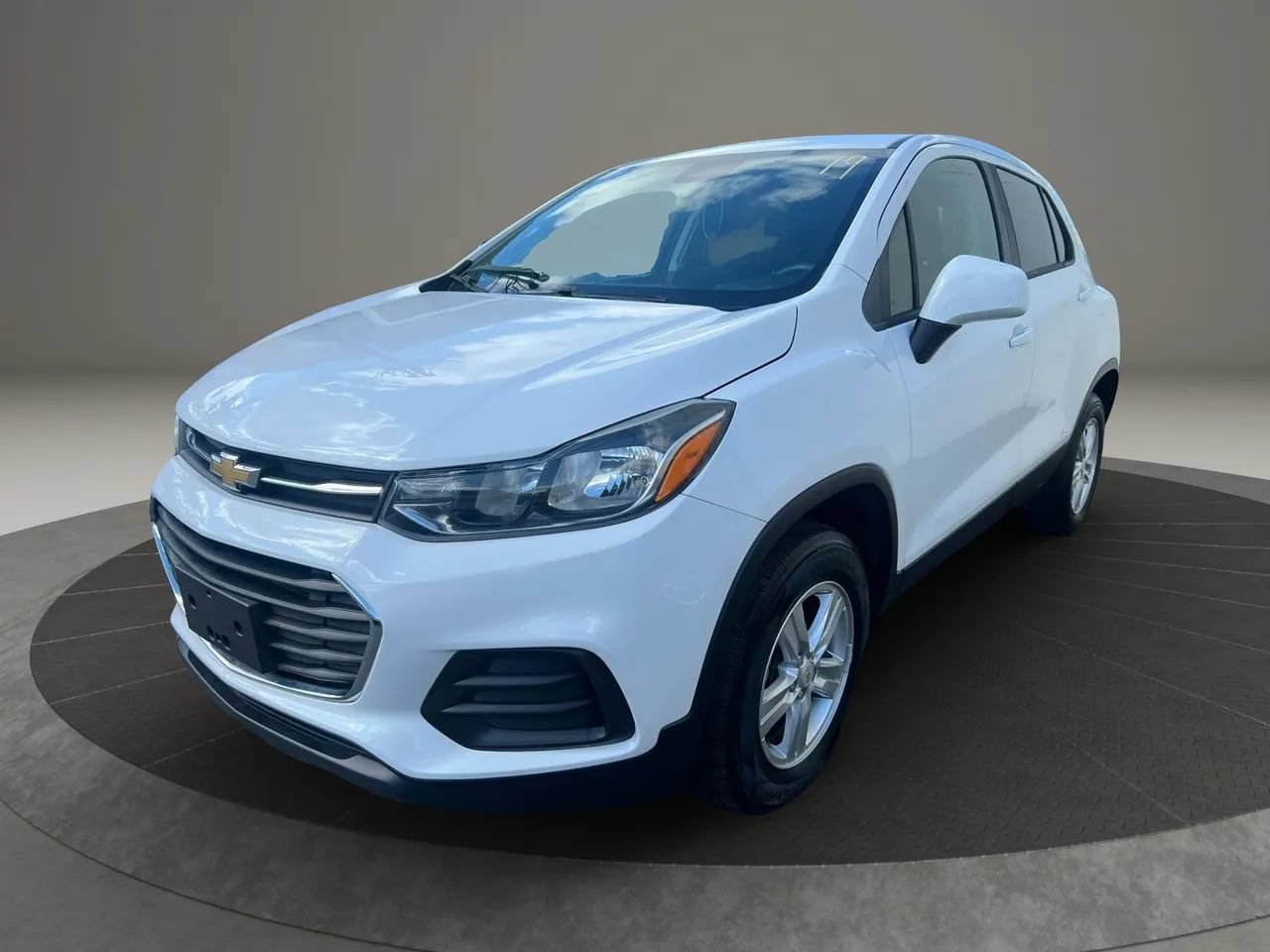 Used 2020 Chevrolet Trax LS w/ Tint and Cruise Package