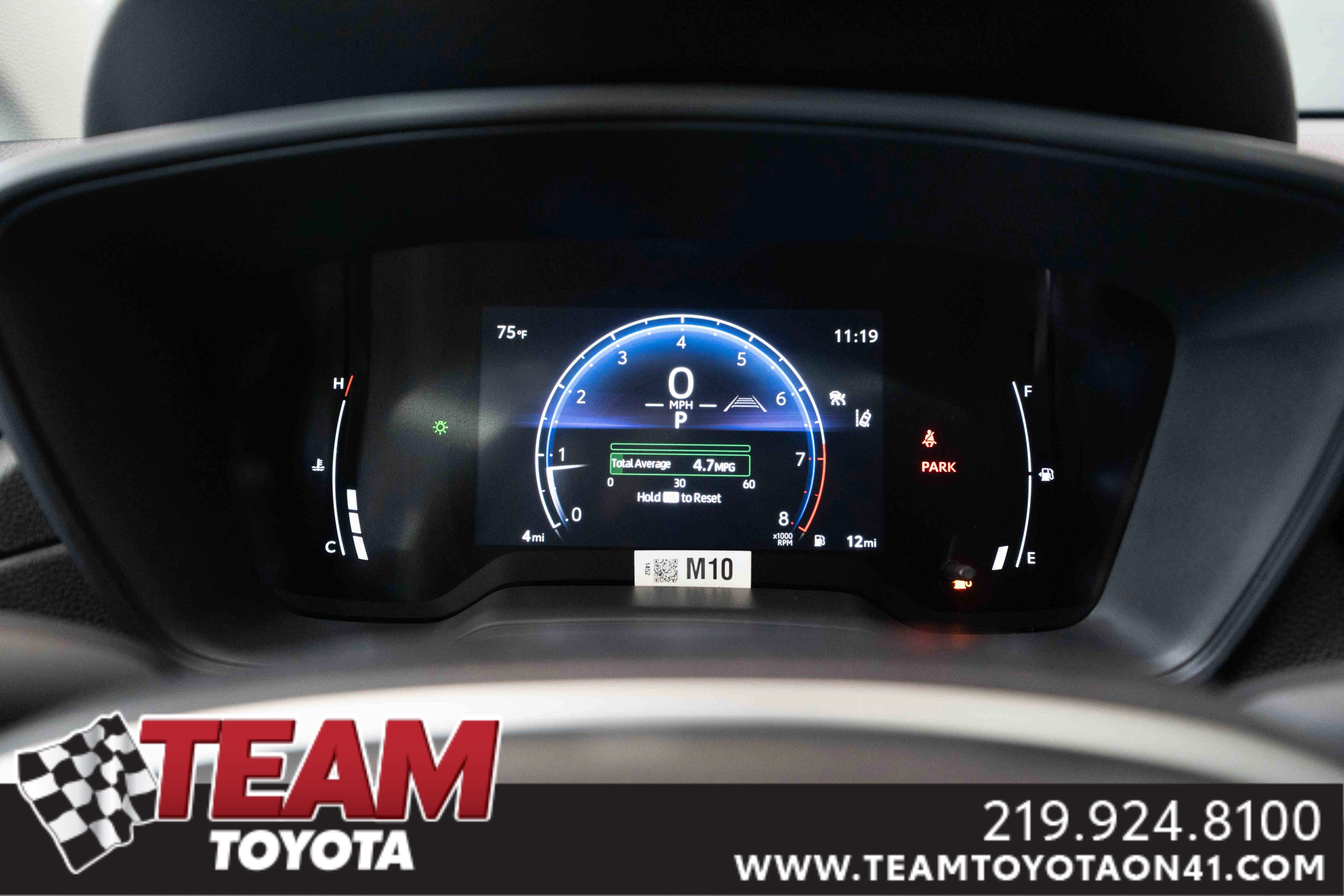 New 2026 Toyota Corolla Cross LE w/ Moonroof Package image 16