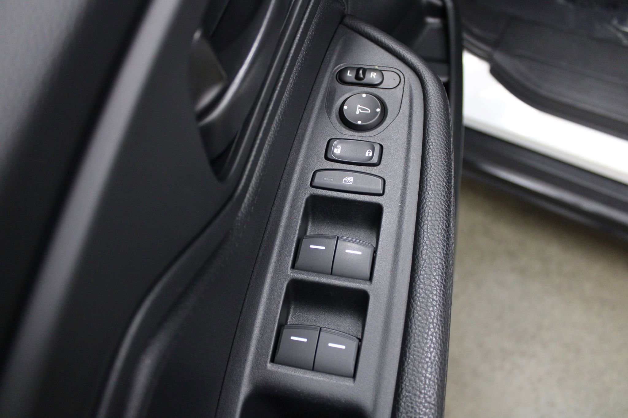 Used 2021 Honda Odyssey EX-L image 44