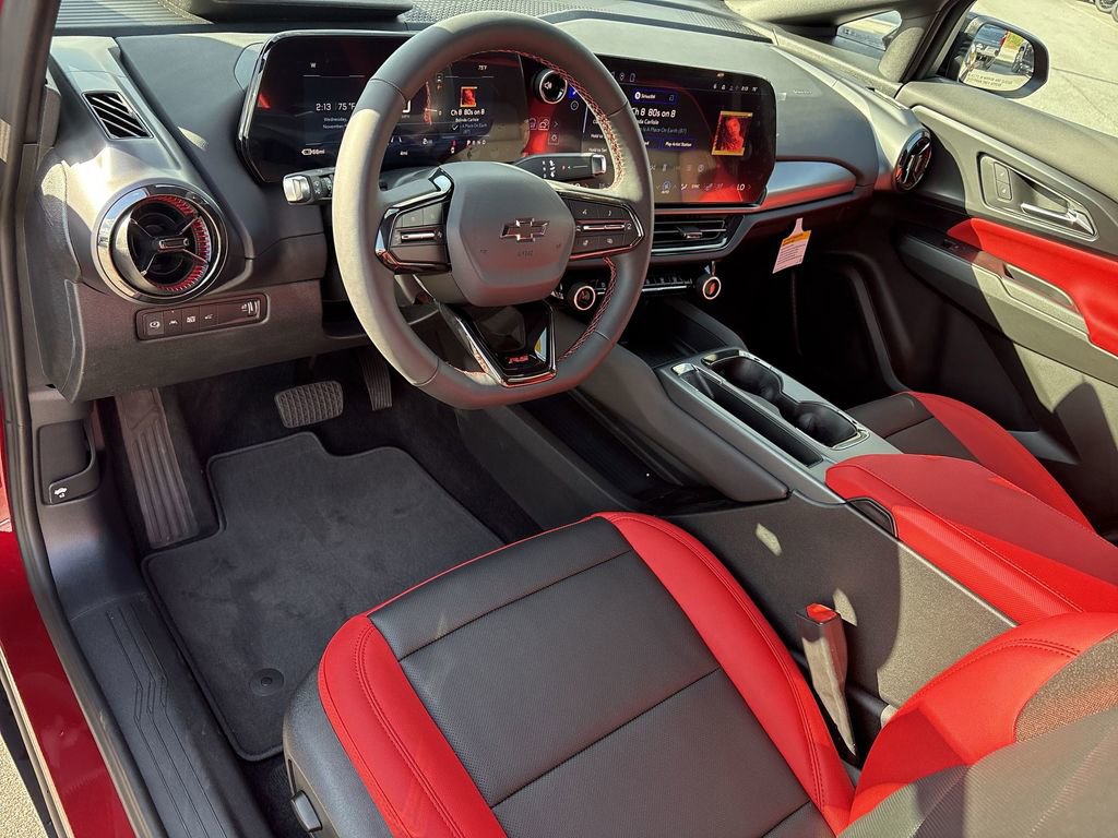 New 2026 Chevrolet Equinox EV RS image 11