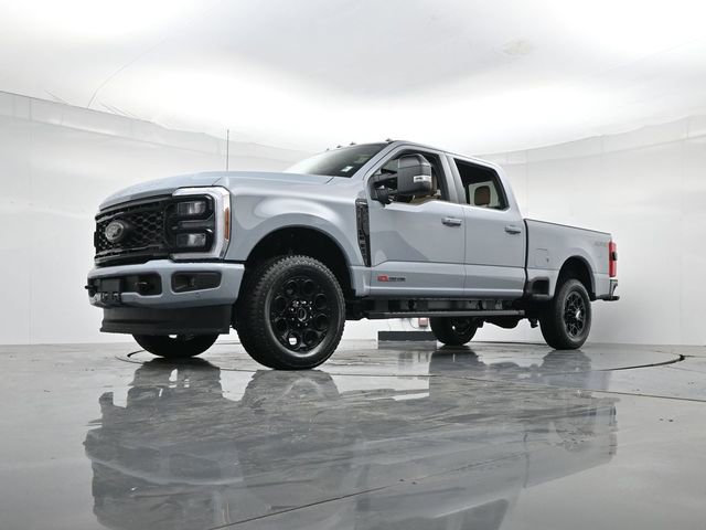 New 2026 Ford F250 Lariat w/ Black Appearance Package image 33